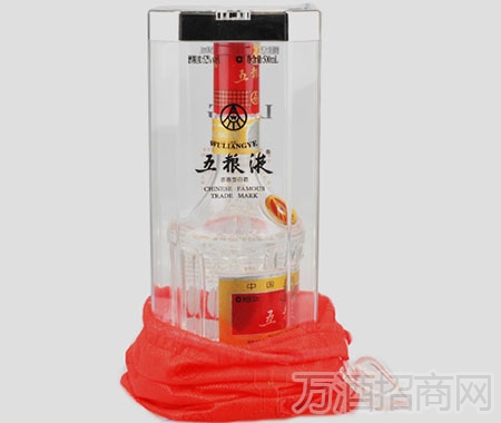 52°普通水晶瓶五粮液