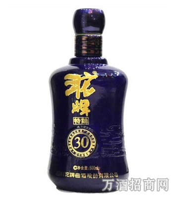 沱牌特曲30年蓝色柔和50度 500ml
