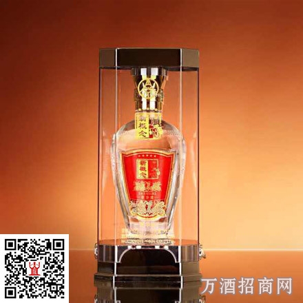 五粮液52°圣酒五星
