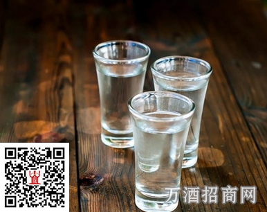 “吃酒”的确有据可循 但“吃酒席”却有不妥