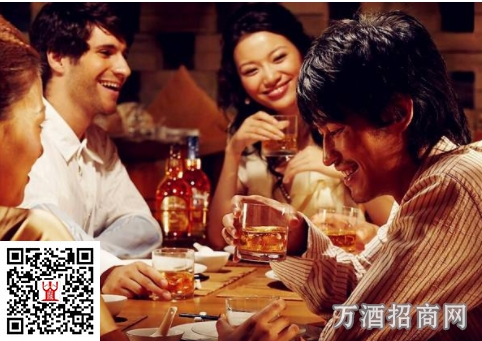 喝酒改变人的性格？这锅酒不背