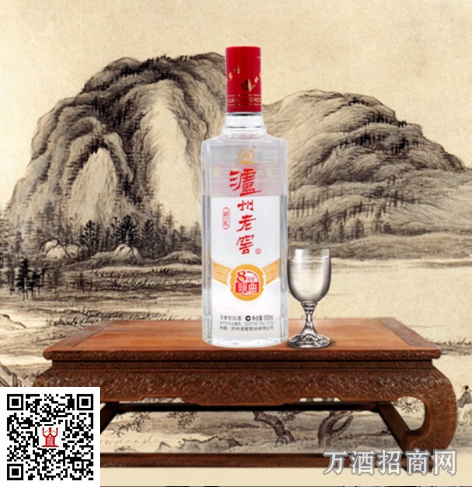 泸州老窖八年窖头曲祥礼